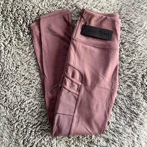 NWT Savvi Mauve Pocket Leggings